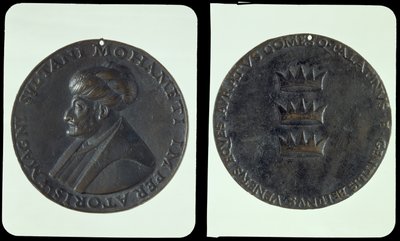 Portrait medal, obverse depicting Sultan Mehmed II (1432-81) reverse depicting three crowns by Gentile Bellini